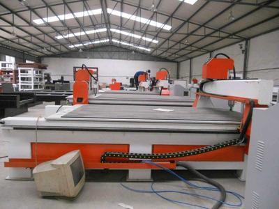 探索木工雕刻世界 從精美圖片、實(shí)用樣板到專業(yè)設(shè)備——以濟(jì)南金霸數(shù)控為例